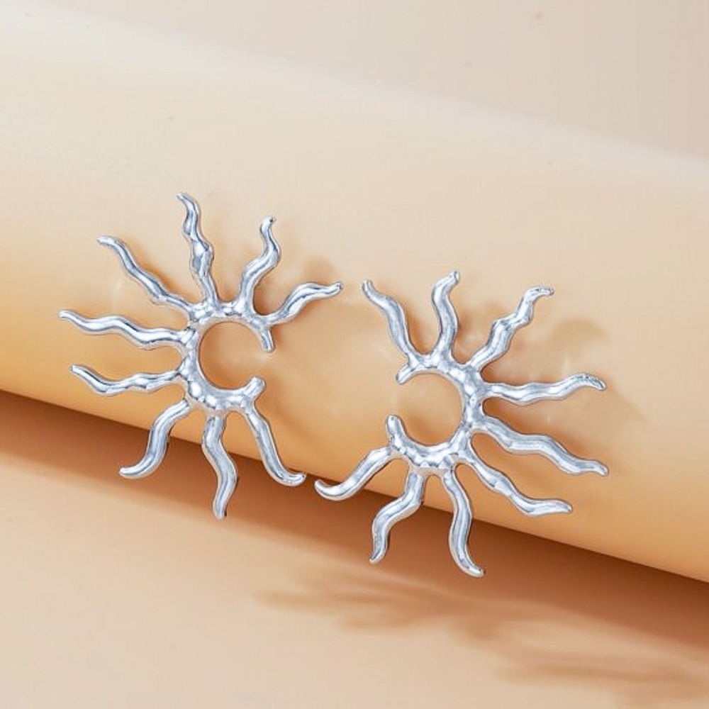 Any 3/$25! Large Silver Sun Stud Earrings - Picture 3 of 6